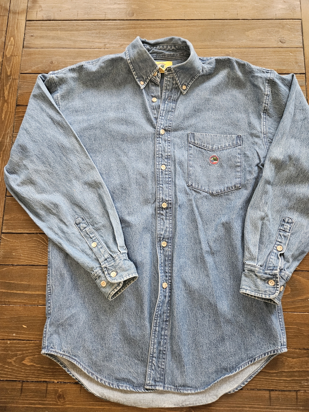 Classic Men's Light Blue Denim Button-Down Shirt
